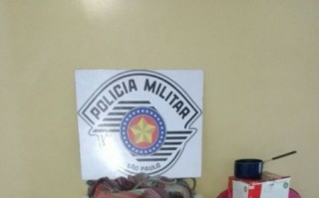 Acusado pega no sono e é preso pela Polícia Militar