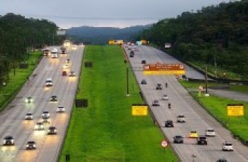 Sistema recebe 126 mil veículos para o litoral