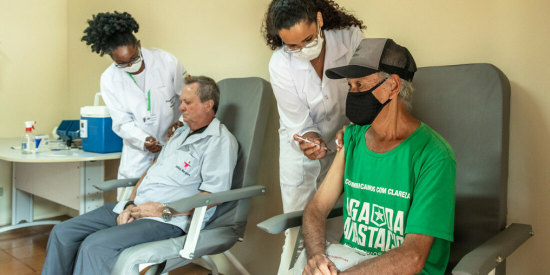 Bivalente começa a ser aplicada