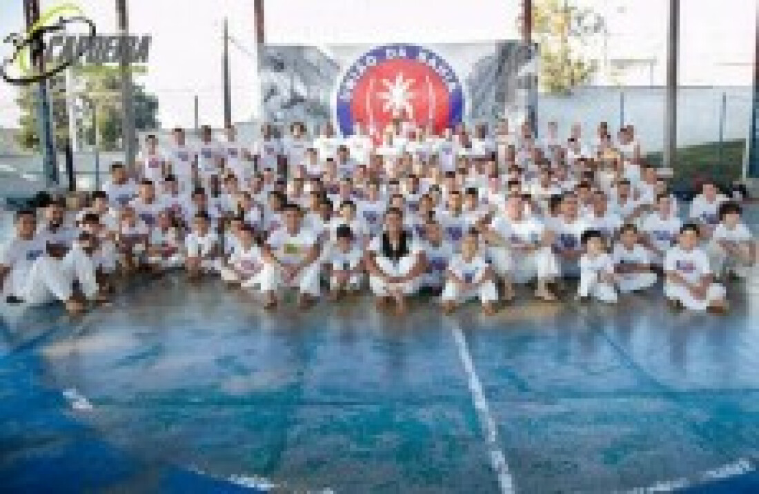 Evento de capoeira arrecadará alimentos