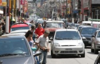 Anfavea cobra saída para o auxílio emergencial