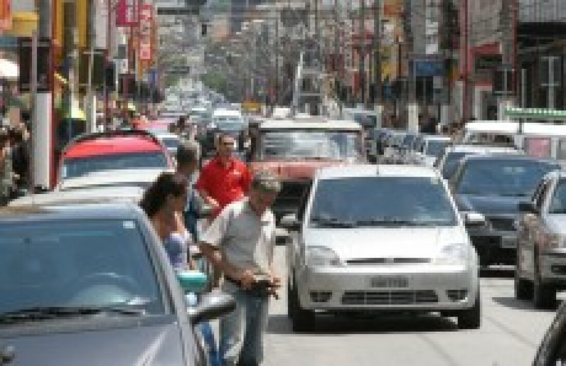 Anfavea cobra saída para o auxílio emergencial