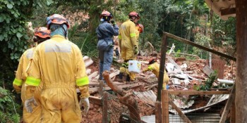 Equipes suspendem buscas em São Sebastião em razão de novas chuvas