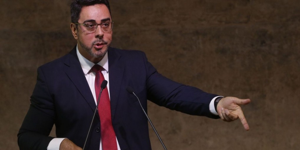 CNJ abre processo disciplinar e afasta juiz Marcelo Bretas do cargo