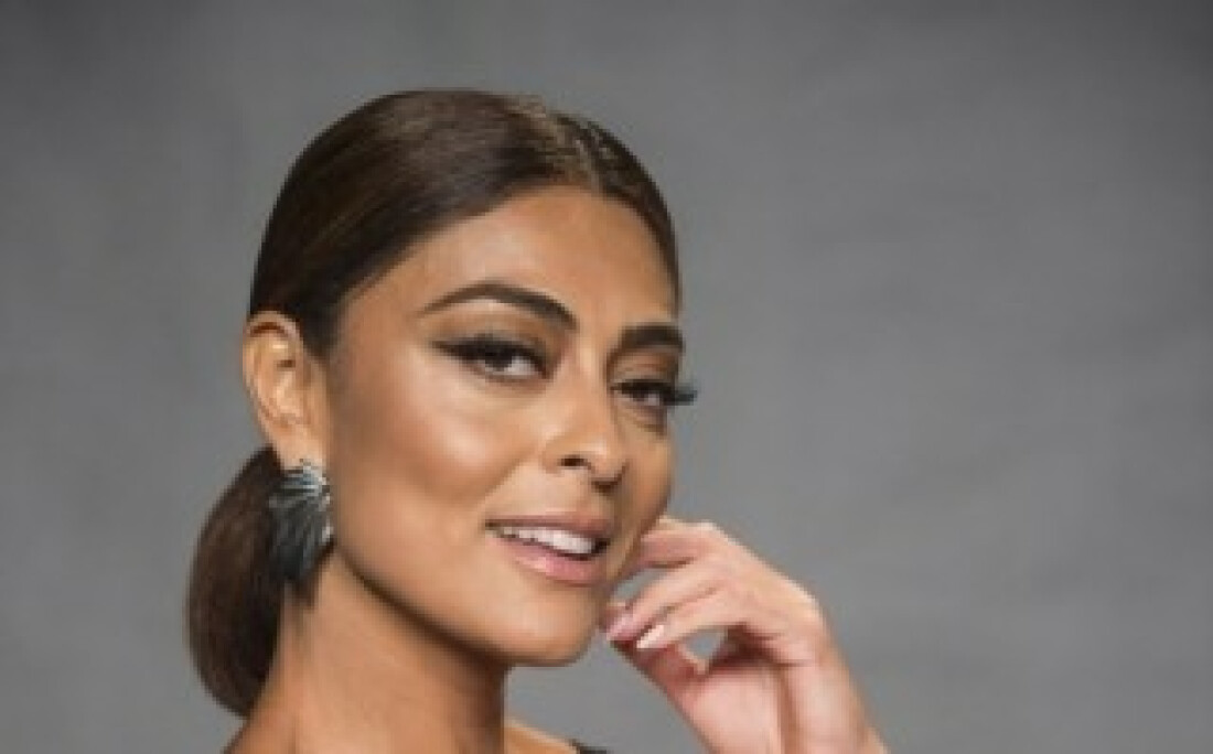 Juliana Paes se entrega para a passional Bibi
