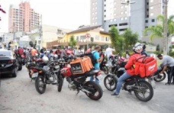 Convívio amigável beneficia profissionais