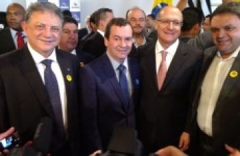 Jarbas conquista verba de R$ 550 mil para Biritiba