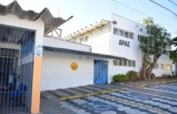 Apae promove ação para custear despesas