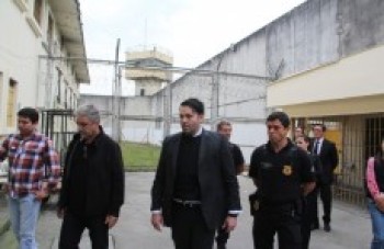 Juiz federal realiza inspeção surpresa no CDP do Taboão