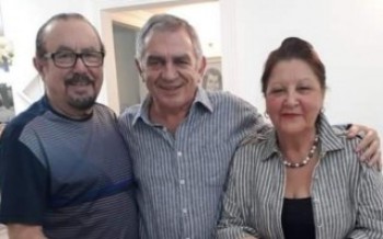 Brindando Aniversário