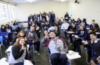 Parlamento Estudantil vai ao Mello Dante