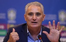 Tite faz convocação para Eliminatórias
