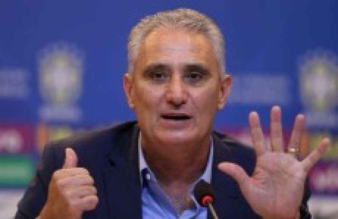Tite faz convocação para Eliminatórias
