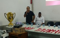 Liga adia início de duas competições
