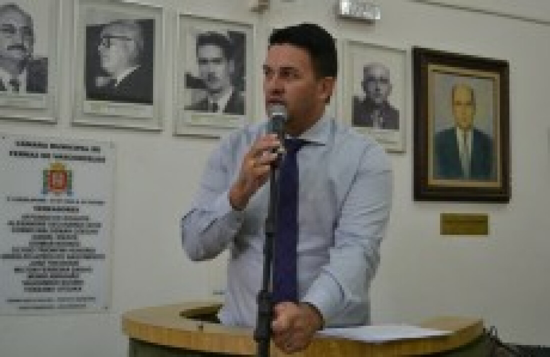 Comissão terá audiências sobre metas fiscais na 5ª