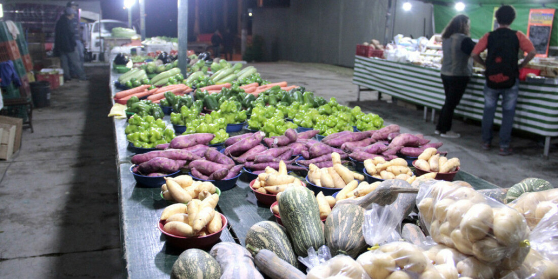 Suzano retoma feira noturna nesta sexta