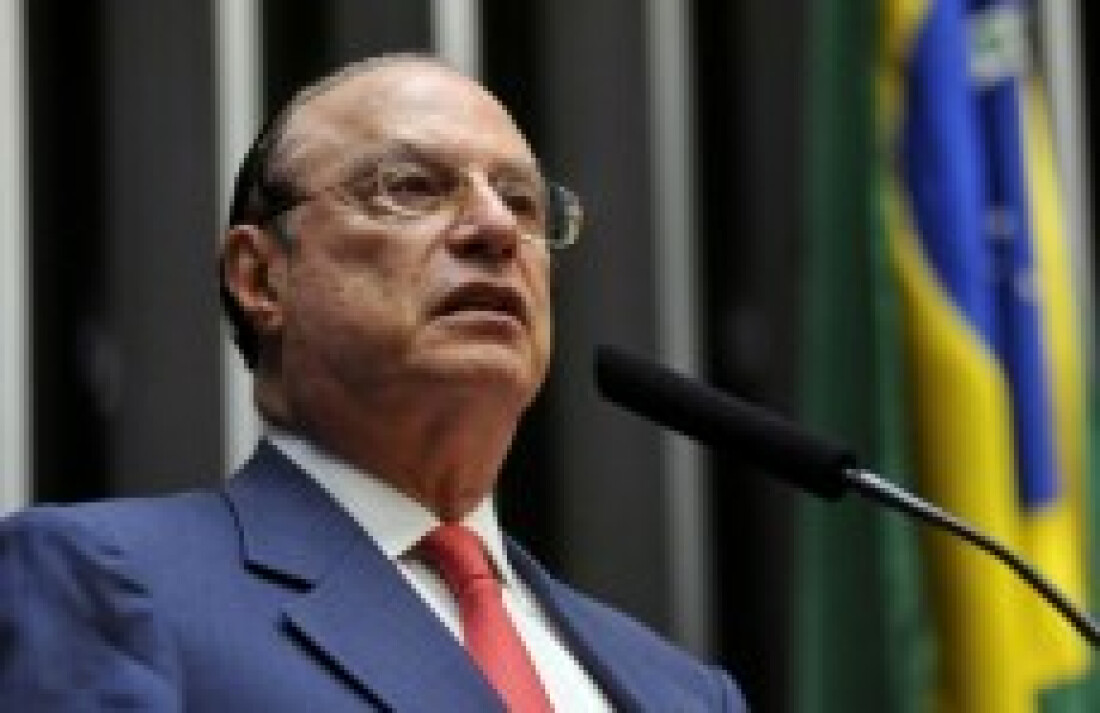 STF condena Maluf a mais de sete anos de prisão e perda de mandato