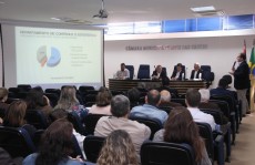 Mogi cobra investimento do Estado à maternidade