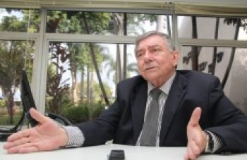 Chico Bezerra cobra solução definitiva para maternidade