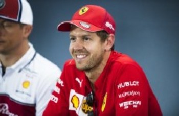 Vettel vai competir pela Aston Martin ano que vem