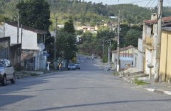 Três são presos após roubo a loja no centro