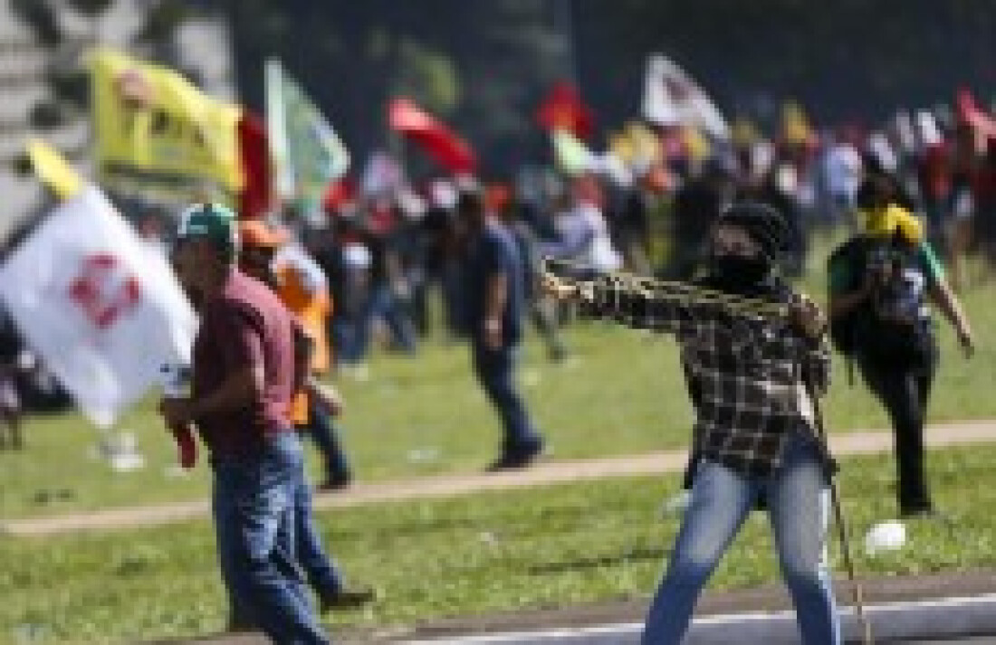 Governo federal pede que a PF investigue atos de vandalismo