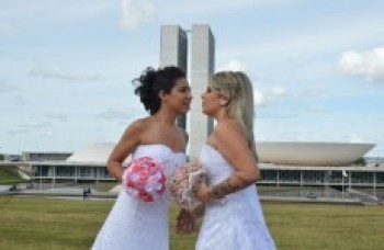Um em cada 206 casamentos une pessoas do mesmo sexo