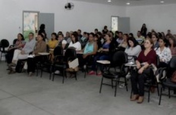 Secretaria faz 2º Encontro sobre atendimento à mulher