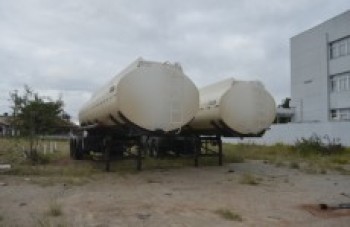 carretas roubadas são localizadas: