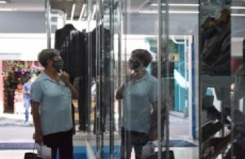 Plano SP evita aglomerações, mas comércio ainda lucra pouco