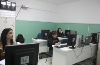 CWC oferece educação de princípios e cursos