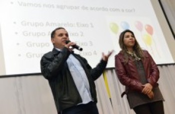 Pré-conferências seguem atraindo bastante público