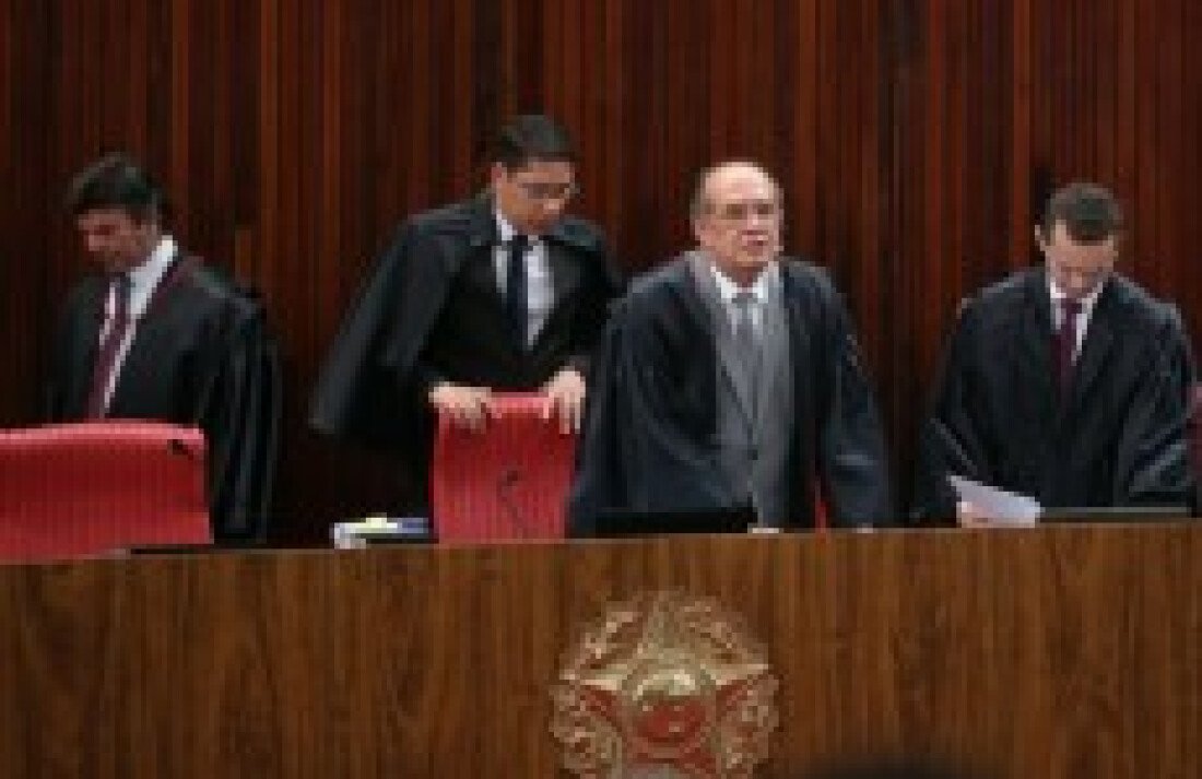 TSE rejeita questões da defesa da chapa Dilma/Temer em julgamento