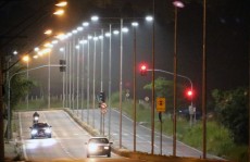 Contribuição é insuficiente para expansão da iluminação