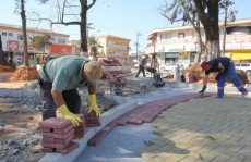 Revitalização da praça será retomada