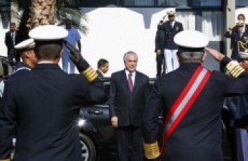 Temer não responde a PF e tenta arquivar inquérito