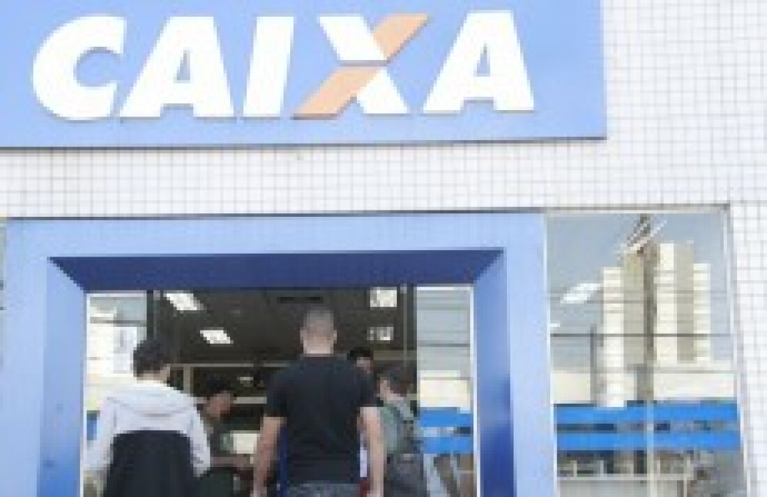 Saque de conta inativa do FGTS movimenta Caixa Econômica
