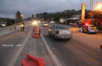 Estradas receberão mais de 400 mil veículos no feriado