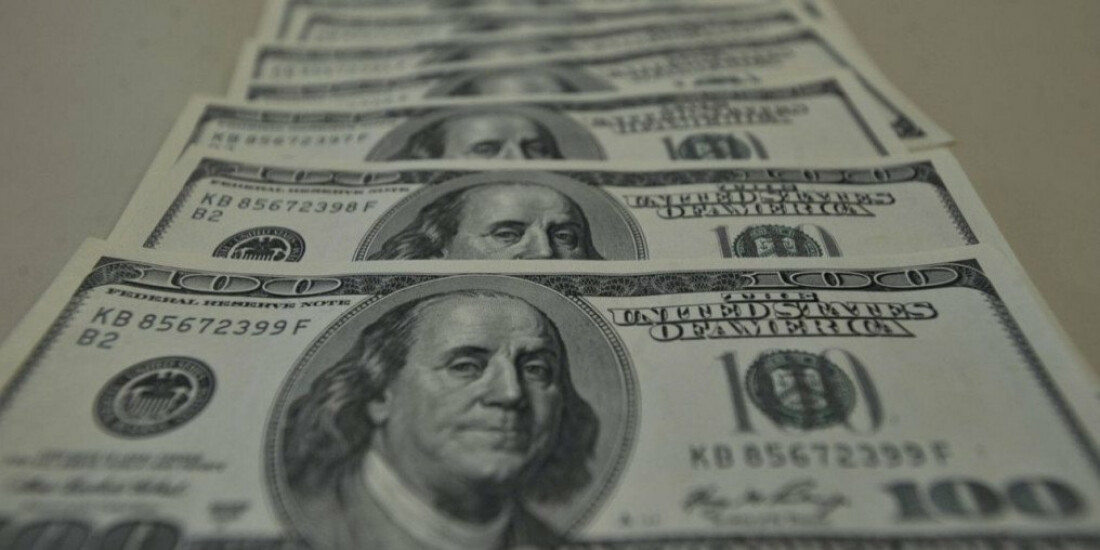 Dólar encosta em R$ 5,20 com inflação nos EUA