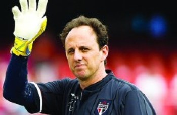 Como rival, Rogério Ceni está de volta ao Morumbi