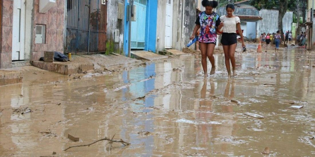 Governo de SP identifica 47 corpos de vítimas da tragédia no litoral