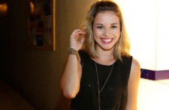 Laryssa Ayres destaca preparação para a trama