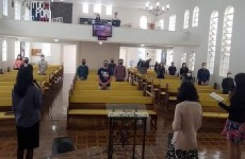 Como está a reabertura das igrejas