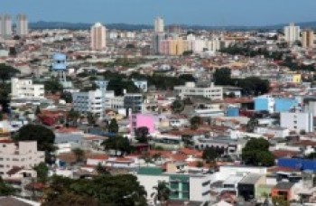 Finanças apresenta estimativa de retração da receita em 2021