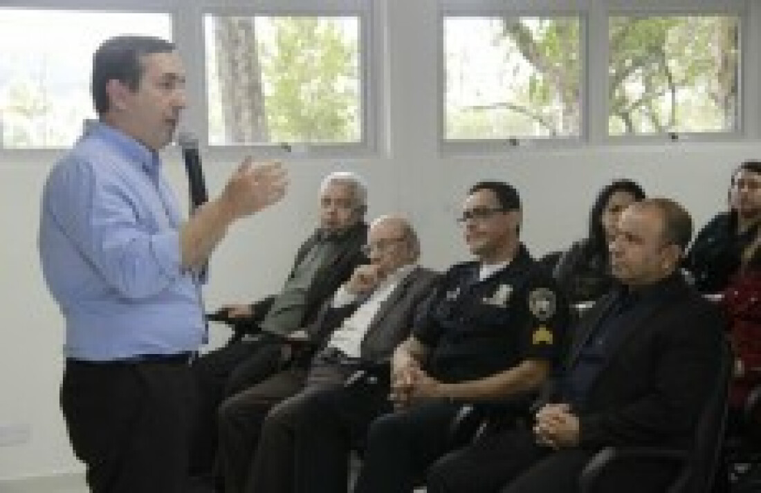 Evento discute atendimento a moradores em situação de rua