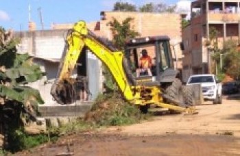 Bairros da divisa passam por mutirão de manutenção viária