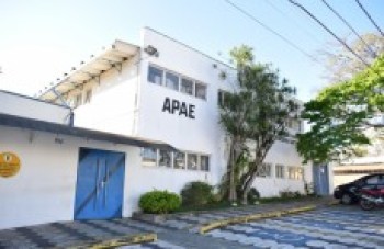 Julho apresenta queda no número de óbitos por Covid