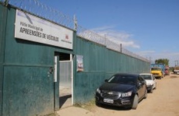 Mogianos reclamam do valor cobrado em pátio de veículos