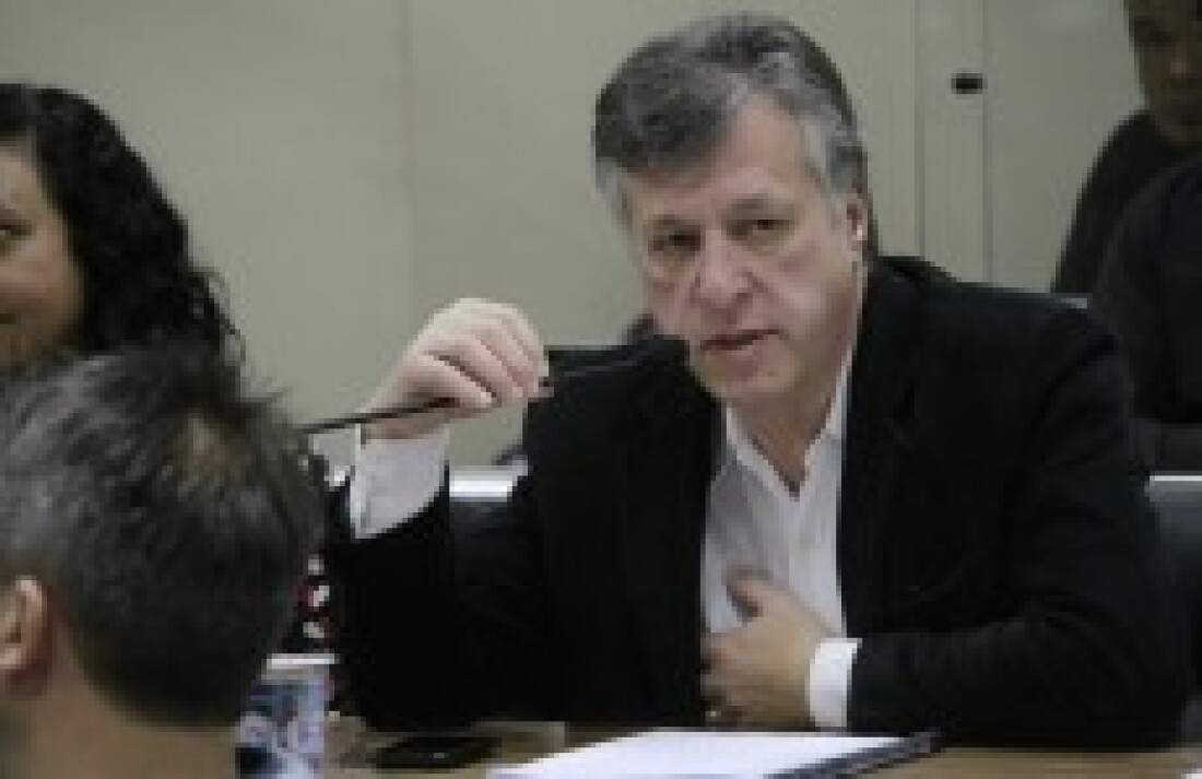 Administração procura formas para se adaptar