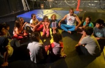 Artistas circenses se reunem em Mogi